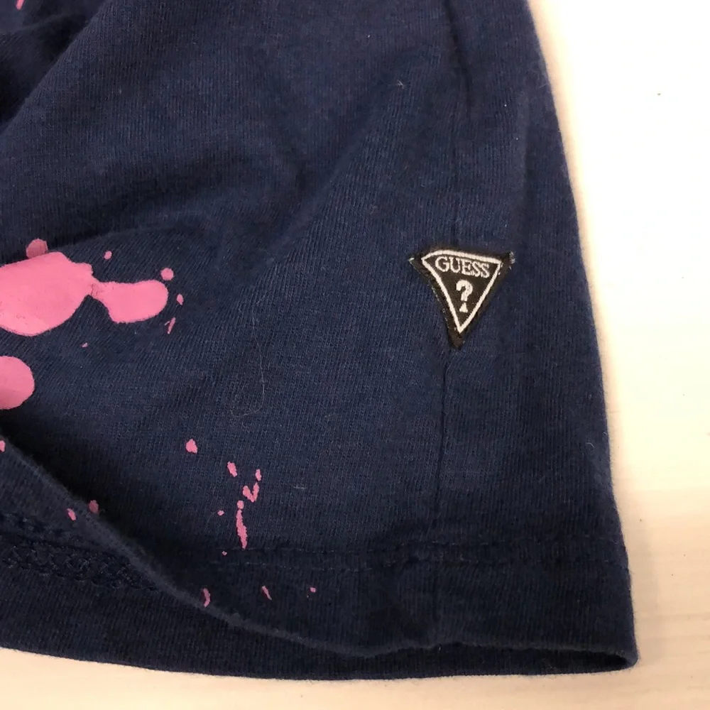 Guess Chinese‎ character flocked letters Tshirt mens size L - Picture 8 of 10